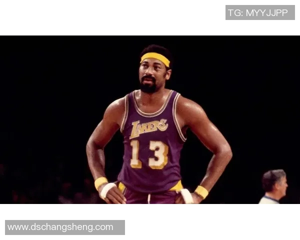 威尔特张伯伦的得分传奇如何突破篮球界限与历史的桎梏